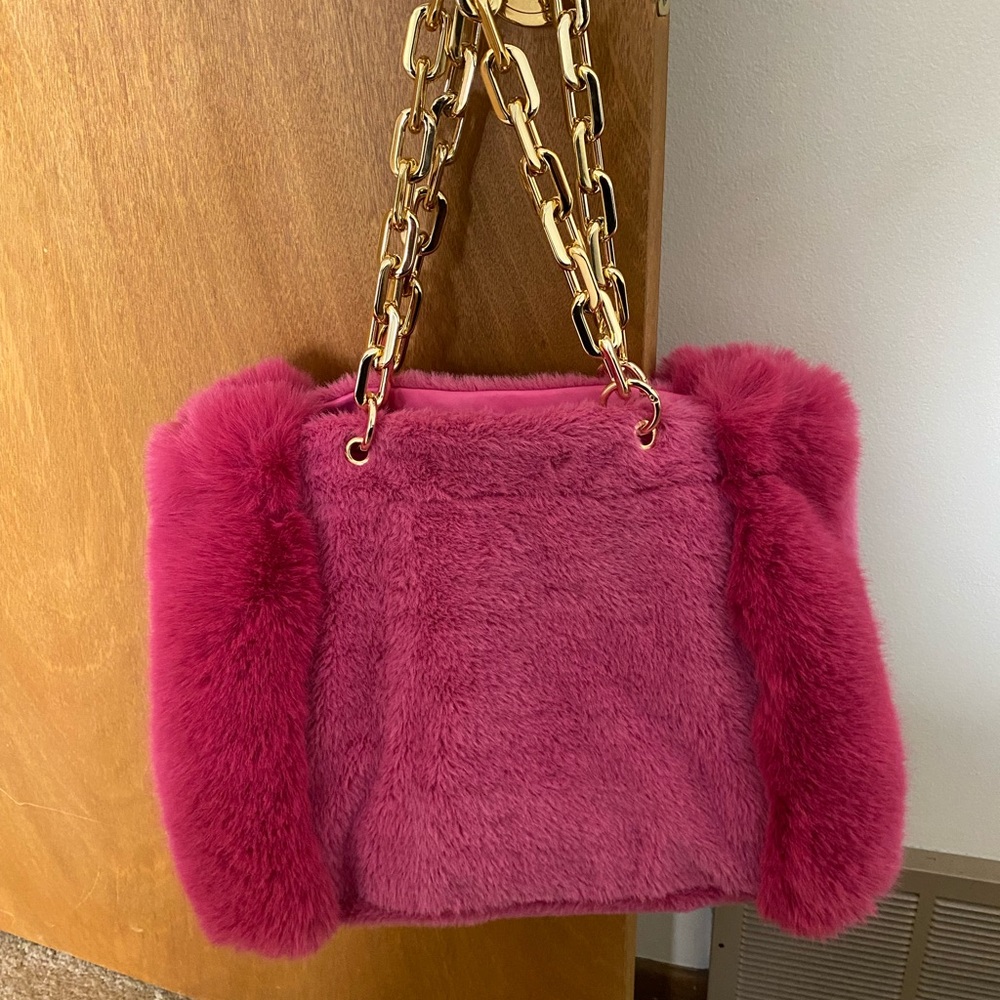 Luxurious Pink Faux Fur Shoulder Bag